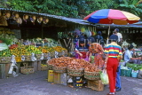 MALAYSIA, Cameron Highlands, roadside market scene, MSA437JPL