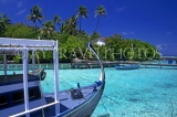 MALDIVE ISLANDS, Vaadhoo Island, seascape and dhoni (traditional fishing boat), MAL77JPL