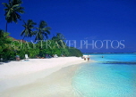 MALDIVE ISLANDS, Velassaru Island, island and beach view, MAL402JPL