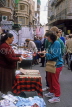 MALLORCA, Inca, street market, stalls and shoppers, MAL1233JPL