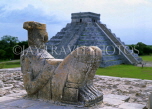 MEXICO, Yucatan, CHICHEN ITZA, Chac-Mool figure, Mayan sites, MEX542JPL