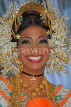 PANAMA, woman (portrait) dressed in traditional La Pollera, headgear, PAN70JPL