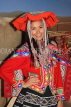 PERU, Peruvian woman in traditional dress, PER116JPL