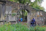 SCOTLAND, Edinburgh, Greyfriars Kirk, Kirkyard burial grounds, SCO971PL