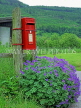 SCOTLAND, Highlands, Perthshire, countryside, post box and flwild flowers, SCO820JPL