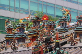 SINGAPORE, Chinatown, Yueh Hai Ching Temple (Wak Hai Cheng Bio), sculptures, SIN991JPL