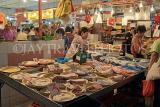 SINGAPORE, Chinatown Complex Wet Market, fish and seafood stalls, SIN869JPL