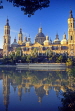 SPAIN, Aragon, ZARAGOZA, Basilica de Nuestra Senora del Pilar, and river Ebro, SPN309JPL