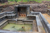 SRI LANKA, Anuradhapura, Isurumuniya Rock Temple site, Ranmasu Uyana (royal park), SLK5761JPL