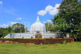 SRI LANKA, Anuradhapura, Lankarama dagaba (stupa), SLK5484JPL