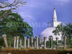 SRI LANKA, Anuradhapura, Ruwanweliseya Dagaba, SLK291JPL