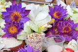 SRI LANKA, Anuradhapura, Ruwanweliseya Dagaba, floral offerings, SLK5732JPL