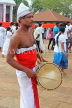 SRI LANKA, Anuradhapura, Ruwanweliseya Dagaba, musician on ceremony parade, SLK5624JPL