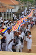SRI LANKA, Anuradhapura, Ruwanweliseya Dagaba, pilgrims on parade, SLK5628JPL