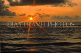 SRI LANKA, Colombo, view from Galle Face, sea and sunset, SLK1834JPL