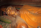 SRI LANKA, Dikwella, Wewurukannala Viharaya (temple), image house, Buddha statue, SLK4594JPL