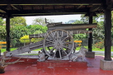 SRI LANKA, Kandy, Raja Wasala Park, Japanese Gun presented by Lord Louis Mountbatten, SLK3767JPL
