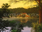 SRI LANKA, Kandy, Temple of the Tooth (Dalada Maligawa), Kandy Lake, dusk, SLK379JPL