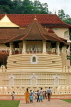 SRI LANKA, Kandy, Temple of the Tooth (Dalada Maligawa), SLK2238JPL