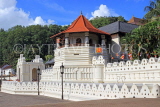 SRI LANKA, Kandy, Temple of the Tooth (Dalada Maligawa), SLK3406JPL