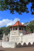 SRI LANKA, Kandy, Temple of the Tooth (Dalada Maligawa), SLK3408JPL