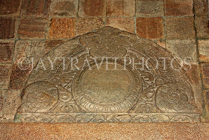 SRI LANKA, Kandy, Temple of the Tooth (Dalada Maligawa), courtyard, Moonstone, SLK3100JPL