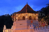 SRI LANKA, Kandy, Temple of the Tooth (Dalada Maligawa), illuminated at night, SLK3434JPL