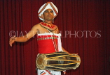 SRI LANKA, Kandy, cultural show, drummer, SLK2949JPL