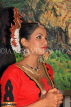 SRI LANKA, Kandy, cultural show, performer in traditional Kandyan dress, SLK5100JPL
