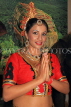 SRI LANKA, Kandy, cultural show, performer in traditional Kandyan dress, greeting, SLK5096JPL