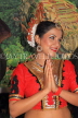 SRI LANKA, Kandy, cultural show, performer in traditional Kandyan dress, greeting, SLK5097JPL