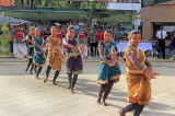 SRI LANKA, Kandy, cultural show performance, Tea Pluckers (Thedalu Neluma) dance, SLK5874JPL