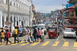 SRI LANKA, Kandy, town centre, traffic, and people crossing the road, SLK3841JPL