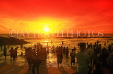 SRI LANKA, Negombo, Negombo Beach Park, Sunday crowds enjoying the sunset, SLK6292JPL