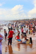 SRI LANKA, Negombo, Negombo Beach Park, Sunday evening crowds enjoying the sea, SLK6254JPL