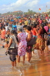 SRI LANKA, Negombo, Negombo Beach Park, Sunday evening crowds enjoying the sea, SLK6263JPL