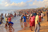 SRI LANKA, Negombo, Negombo Beach Park, Sunday evening crowds enjoying the sea, SLK6287JPL