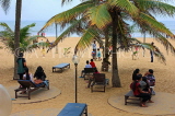 SRI LANKA, Negombo, beach, Sri Lankan families enjoying a day out, SLK2603JPL