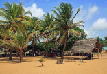 SRI LANKA, Negombo, beach and coconut trees, SLK2587JPL
