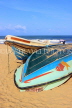 SRI LANKA, Negombo, beach and motor boats, SLK6121JPL