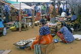 SRI LANKA, Negombo, fish market scene, fishwives selling fish, SLK1737JPL