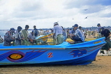 SRI LANKA, Negombo, fishermen sorting out catch from nets, SLK1754JPL