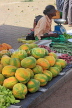 SRI LANKA, Negombo, market, fruit and vegetable market, Papaya fruit, SLK6185JPL