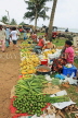 SRI LANKA, Negombo, market scene, fruit and vegetable market, SLK2683JPL