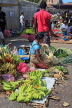 SRI LANKA, Negombo, market scene, fruit and vegetable market, SLK6156JPL