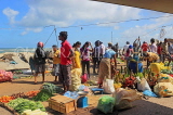 SRI LANKA, Negombo, market scene, fruit and vegetable market, SLK6157JPL