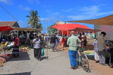 SRI LANKA, Negombo, market scene, fruit and vegetable market, SLK6167JPL