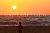 SRI LANKA, Negombo, sea, sunset and tourist, SLK3598JPL