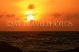 SRI LANKA, Negombo, sunset over horizon, SLK6137JPL