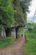 SRI LANKA, Ramboda, old road on route to Nuwara Eliya, SLK4259JPL